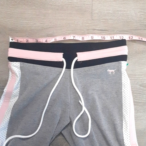 PINK Victoria's Secret Yoga Leggings - Picture 8 of 9
